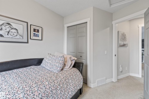 3 Denault Place, St. Albert, AB - Indoor Photo Showing Bedroom