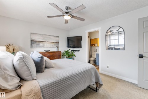 3 Denault Place, St. Albert, AB - Indoor Photo Showing Bedroom