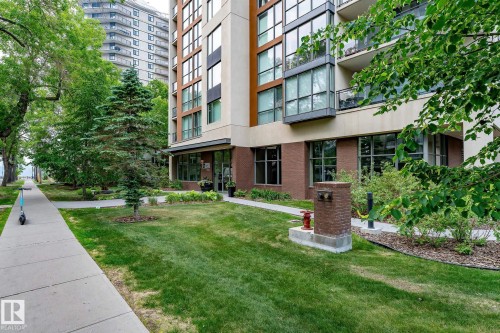 #203 10046 117 St Nw, Edmonton, AB - Outdoor