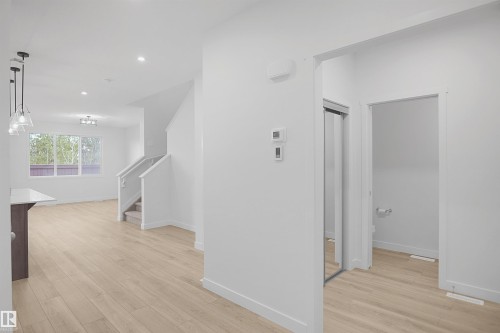 54 Lemon Close, Spruce Grove, AB - Indoor Photo Showing Other Room