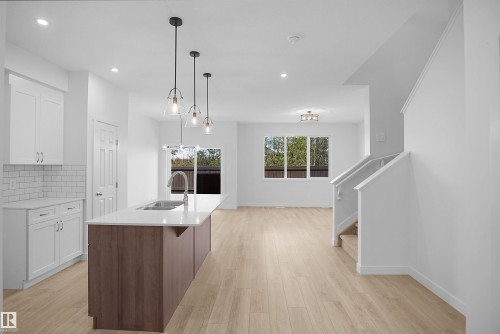 54 Lemon Close, Spruce Grove, AB - Indoor Photo Showing Kitchen With Double Sink