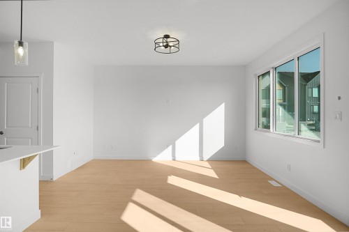 58 Lemon Close, Spruce Grove, AB - Indoor Photo Showing Other Room