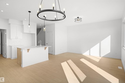58 Lemon Close, Spruce Grove, AB - Indoor Photo Showing Kitchen