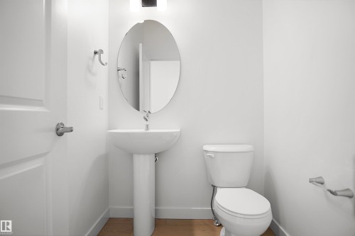 58 Lemon Close, Spruce Grove, AB - Indoor Photo Showing Bathroom