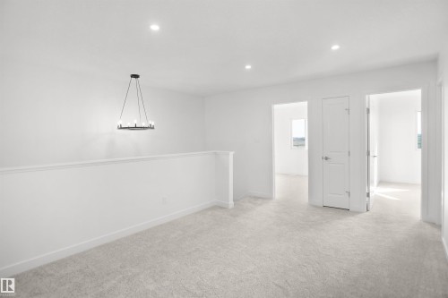 58 Lemon Close, Spruce Grove, AB - Indoor Photo Showing Other Room