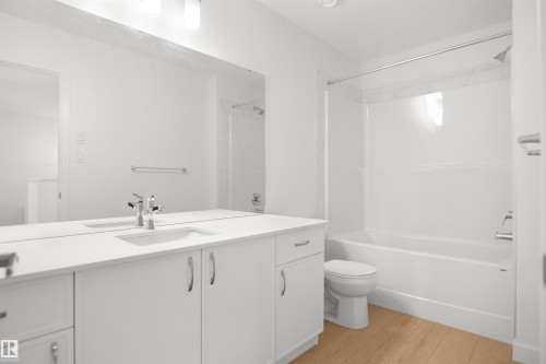 58 Lemon Close, Spruce Grove, AB - Indoor Photo Showing Bathroom