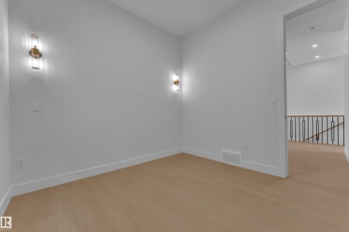 264 Falcon Crescent, Leduc, AB - Indoor Photo Showing Other Room