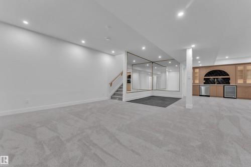 264 Falcon Crescent, Leduc, AB - Indoor Photo Showing Other Room