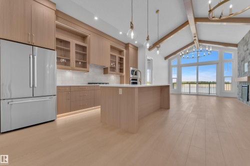 264 Falcon Crescent, Leduc, AB - Indoor Photo Showing Kitchen