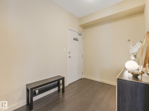 #346 308 Ambleside Li Sw, Edmonton, AB - Indoor Photo Showing Other Room