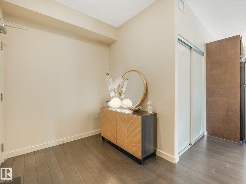 #346 308 Ambleside Li Sw, Edmonton, AB - Indoor Photo Showing Other Room