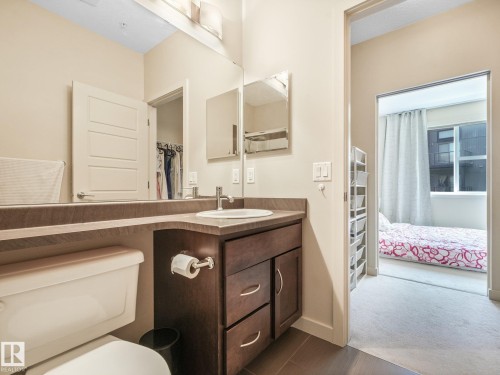 #346 308 Ambleside Li Sw, Edmonton, AB - Indoor Photo Showing Bathroom