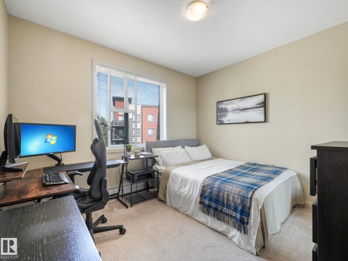 #346 308 Ambleside Li Sw, Edmonton, AB - Indoor Photo Showing Bedroom