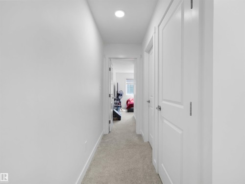 #7 7110 Keswick Common Sw, Edmonton, AB - Indoor Photo Showing Other Room