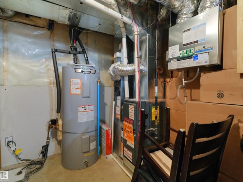 #7 7110 Keswick Common Sw, Edmonton, AB - Indoor Photo Showing Basement
