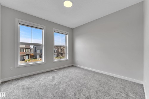 226 Orchards Boulevard Sw, Edmonton, AB - Indoor Photo Showing Other Room