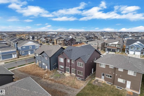 226 Orchards Boulevard Sw, Edmonton, AB - Outdoor