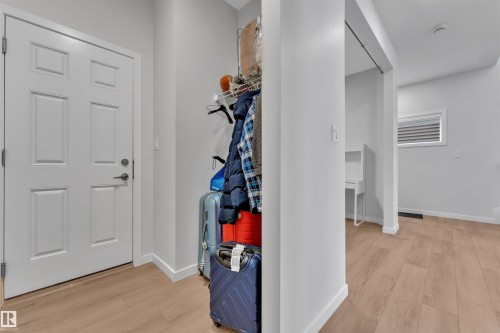 226 Orchards Boulevard Sw, Edmonton, AB - Indoor Photo Showing Other Room