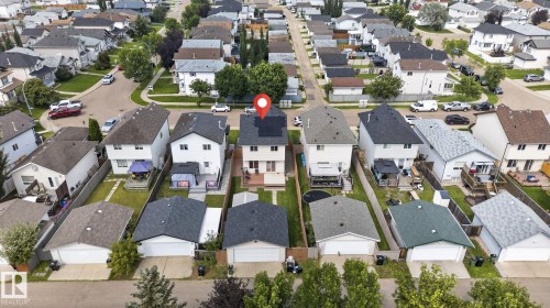 Image quality insufficient for description - 8923 173 Avenue Nw, Edmonton, AB - Outdoor With View
