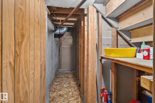 Image quality insufficient for description - 6012 145 Avenue Nw, Edmonton, AB - Indoor