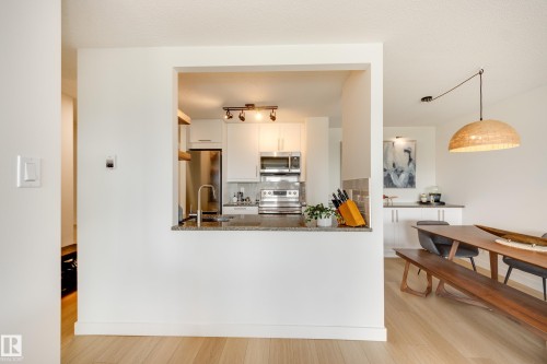#502 9835 113 St Nw, Edmonton, AB - Indoor