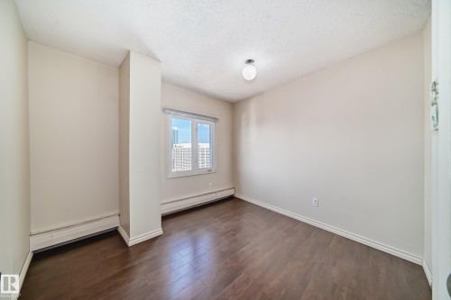 #1601 9909 110 St Nw, Edmonton, AB - Indoor Photo Showing Other Room