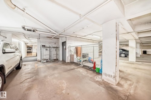 #1601 9909 110 St Nw, Edmonton, AB - Indoor Photo Showing Garage