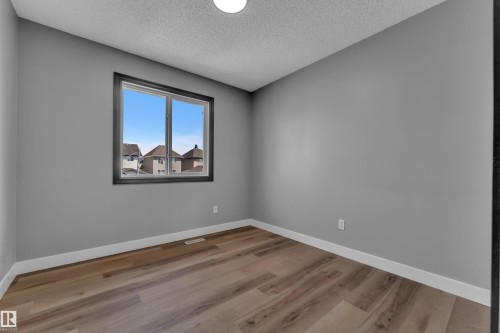 151 63 Street Sw, Edmonton, AB - Indoor Photo Showing Other Room