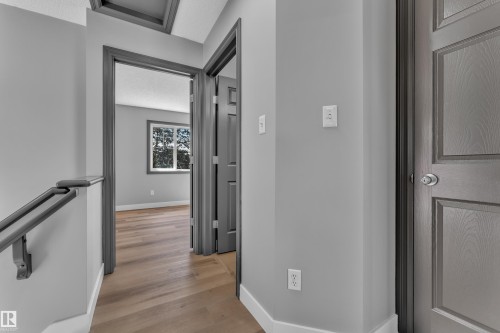 151 63 Street Sw, Edmonton, AB - Indoor Photo Showing Other Room