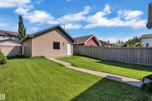 151 63 Street Sw, Edmonton, AB - Outdoor