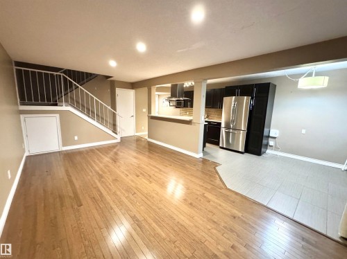 #18 10616 123 St Nw, Edmonton, AB - Indoor