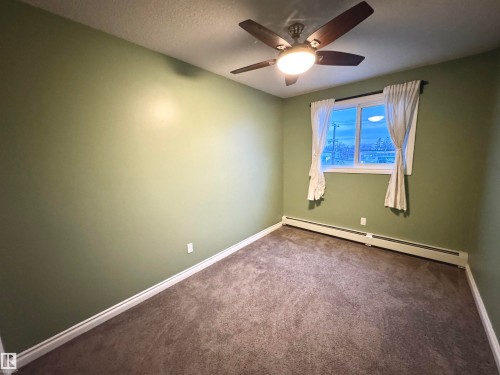 #18 10616 123 St Nw, Edmonton, AB - Indoor Photo Showing Other Room