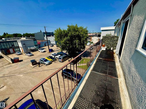 #18 10616 123 St Nw, Edmonton, AB - Outdoor With Balcony