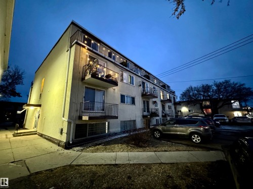 #18 10616 123 St Nw, Edmonton, AB - Outdoor With Balcony
