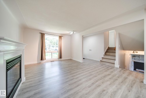 10519 140 Street Nw, Edmonton, AB - Indoor With Fireplace