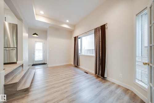10519 140 Street Nw, Edmonton, AB - Indoor Photo Showing Other Room