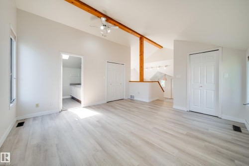 10519 140 Street Nw, Edmonton, AB - Indoor Photo Showing Other Room