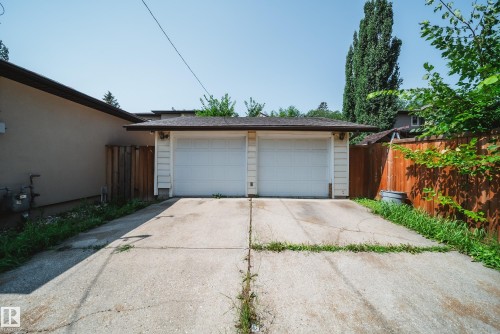 10519 140 Street Nw, Edmonton, AB - Outdoor