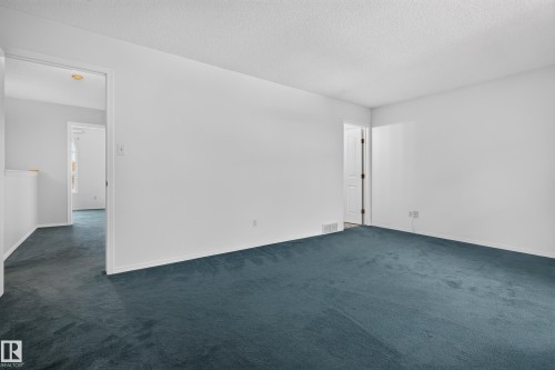 #111 1670 Jamha Rd Nw, Edmonton, AB - Indoor Photo Showing Other Room