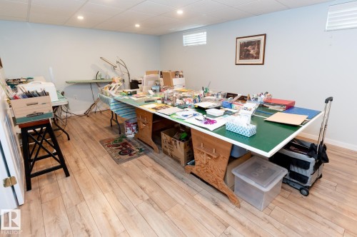 10860 25 Avenue Nw, Edmonton, AB - Indoor