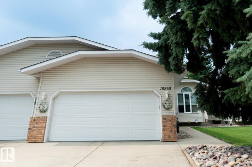 10860 25 Avenue Nw, Edmonton, AB - Outdoor