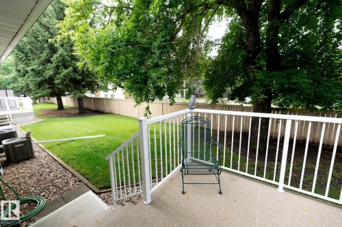 10860 25 Avenue Nw, Edmonton, AB - Outdoor