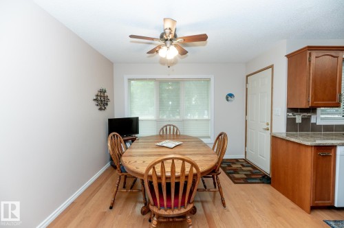10860 25 Avenue Nw, Edmonton, AB - Indoor Photo Showing Dining Room