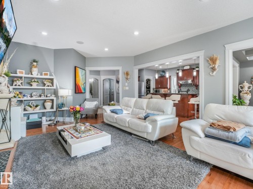 544 Adams Way Sw, Edmonton, AB - Indoor Photo Showing Living Room