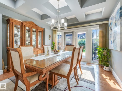 544 Adams Way Sw, Edmonton, AB - Indoor Photo Showing Dining Room