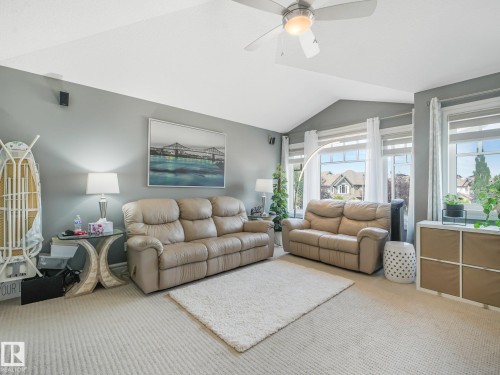 544 Adams Way Sw, Edmonton, AB - Indoor Photo Showing Living Room