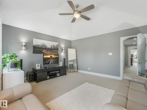 544 Adams Way Sw, Edmonton, AB - Indoor