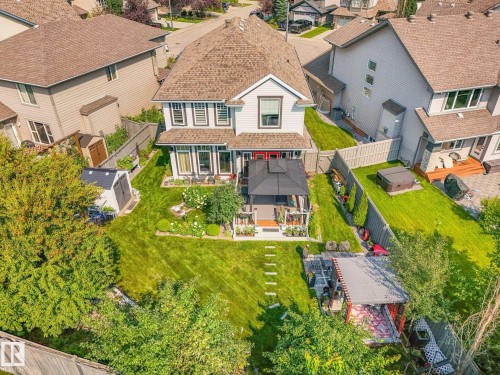 544 Adams Way Sw, Edmonton, AB - Outdoor