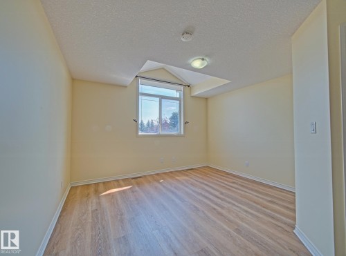 #3 10 Woodcrest Ln, Fort Saskatchewan, AB - Indoor Photo Showing Other Room
