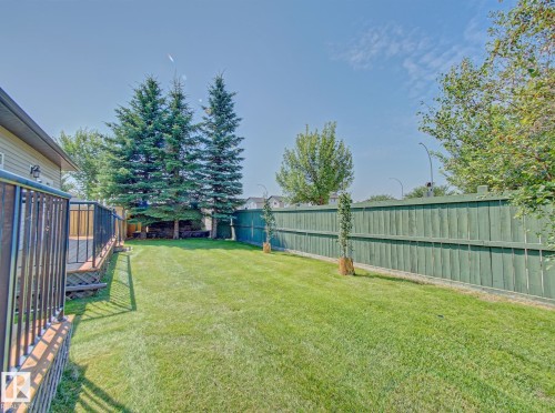#3 10 Woodcrest Ln, Fort Saskatchewan, AB - Outdoor With Backyard